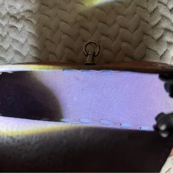 Bohemian Tooled Mexican Leather Crossbody Bag - Picture 11 of 11